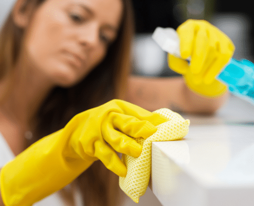 Hipoclorito de sódio: O que é, principais usos e riscos à saúde?